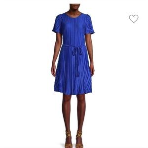 DKNY Pleated A Line Dress size 10